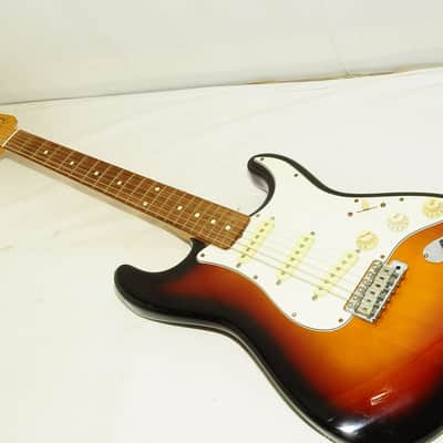 Fender Japan Stratocaster ST62-53 3TS 1995 Fujigen Electric Guitar Ref No.5247 image 1