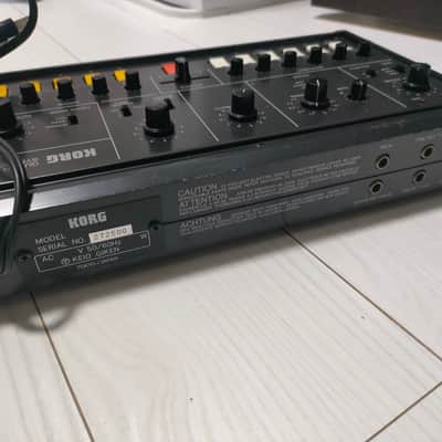 Korg X911 Guitar Synthesizer Recapped image 4