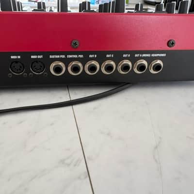 Nord Lead 2X 49-Key 20-Voice Polyphonic Synthesizer 2003 - 2013 - Red image 11
