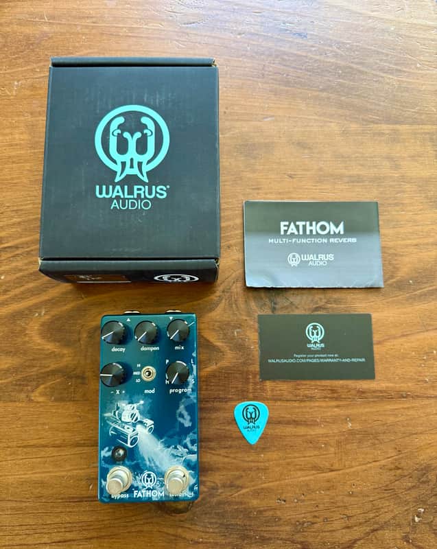 Walrus Audio Fathom Multi-Function Reverb - Blue image 1