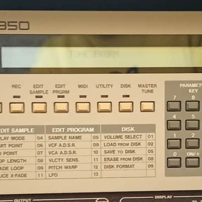 AKAI S950 - 1024Kwords (1,5mb) working backlight - ram ok