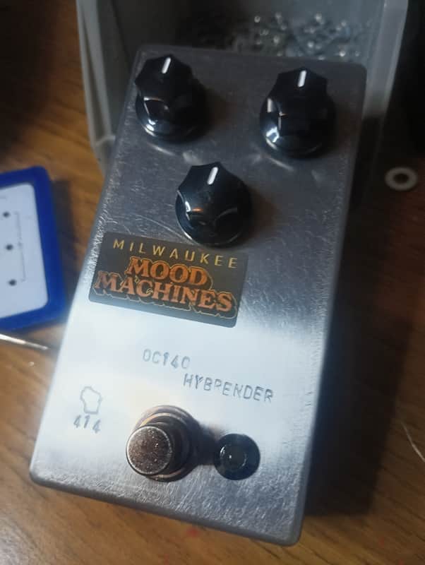 414 Milwaukee Mood Machines HybRenDer OC140 2026 - Pro