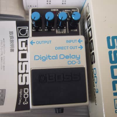 BOSS DD-3 デジタルディレイ Amazon | BOSS Digital Delay DD-3 | ディレイ・リバーブ | 楽器・音響機器