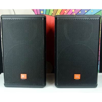 Used JBL MRX500 Speaker Enclosures (pair), Covers image 1