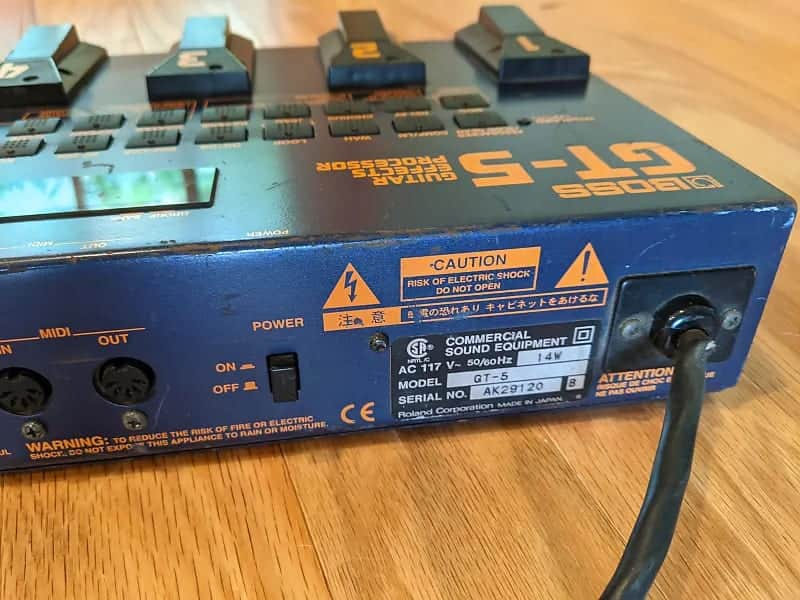 Boss GT-5 Multi-Effect Unit | Reverb