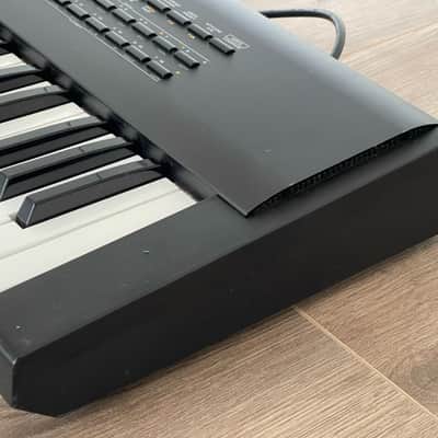 Roland JV-80 61-Key Multi-Timbral Synthesizer /192 Patches (64 user), 48 Performances (16 user) image 9