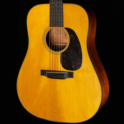 Martin D-18 Authentic 1937 VTS Aged (989) image 1