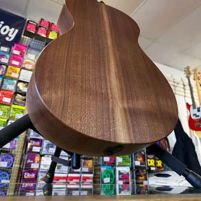 Taylor AD12e-SB Grand Concert - Tobacco Sunburst image 10