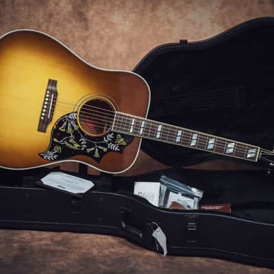 Gibson Hummingbird Custom Shop “Red Spruce” Honey Burst 2025 image 2