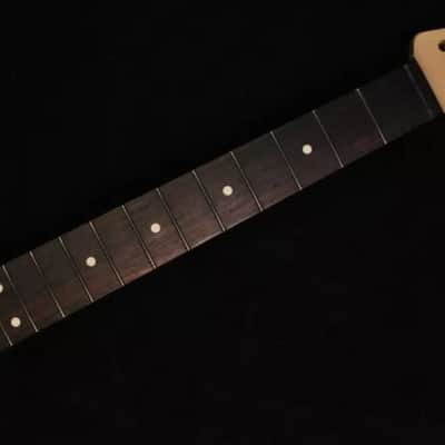 Musikraft Quartersawn Stratocaster Neck 2015 Thin lacquer sealer image 3