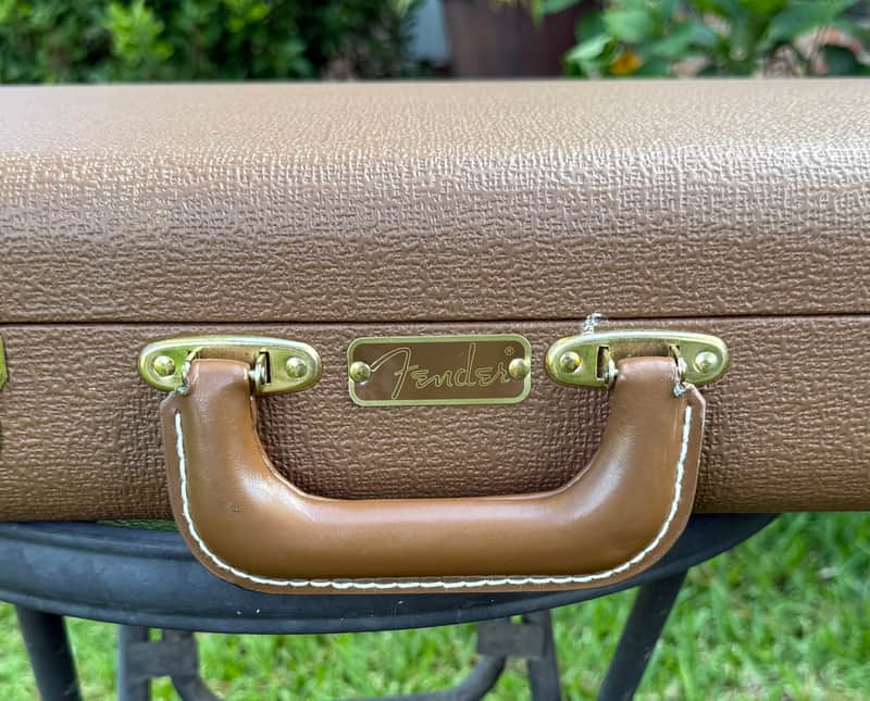 Fender G&G Strat/Tele case 2012 - Brown Tolex with gold plush interior image 1