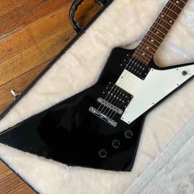 07 Gibson Explorer - Ebony w/ OHSC | Reverb Canada