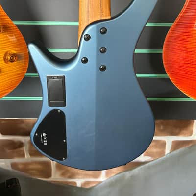 Ibanez EHB1005F-AOM Arctic Ocean Matte 2023 5-String Fretless Electric Bass image 12
