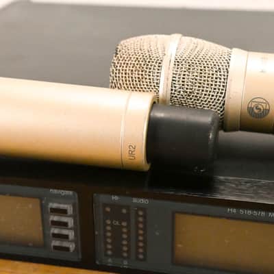 Shure UR4D+ Dual Wireless Receiver with UR2/KSM9 Mic Pair - H4 Band CG010YW image 10