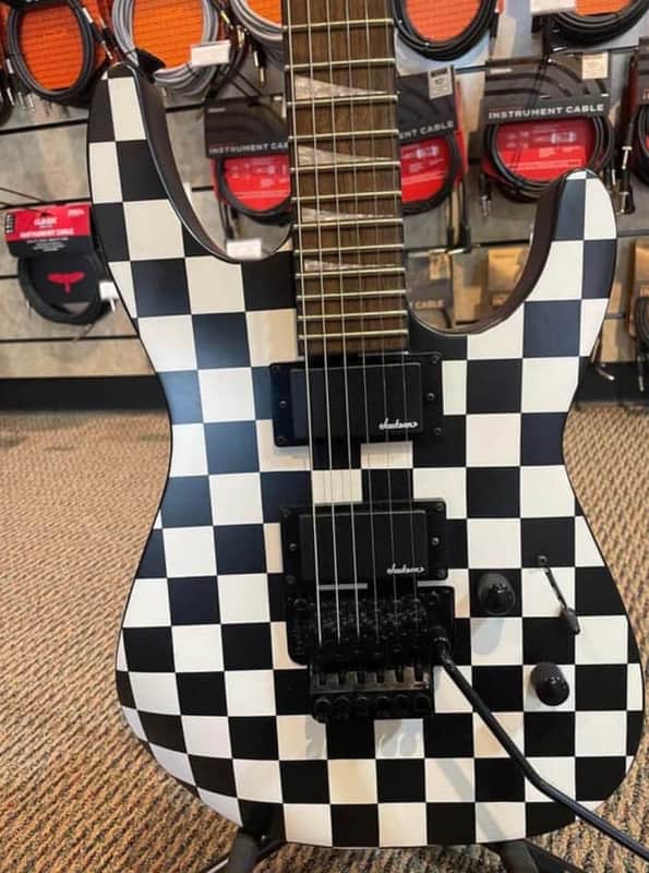 Jackson X SERIES SLX DX | Soloist | Checkered Past image 1