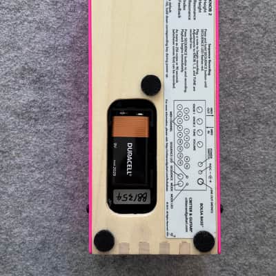 Critter & Guitari Bolsa Bass 2010s - Pink image 4