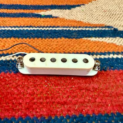 Vintage 1977 Fender Stratocaster Grey Bottom Guitar Pickup Neck 1970's image 9
