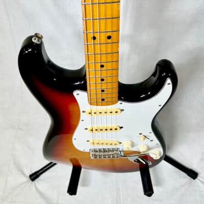 RARE VINTAGE 1988 FENDER (JAPAN) ST-67 1967 REISSUE STRATOCASTER ELECTRIC GUITAR & OHSC L@@K image 4