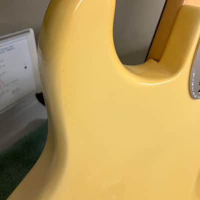 1977 Fender Stratocaster - Olympic White image 13