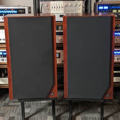 Pair of Vintage Audiophile ACOUSTIC RESEARCH AR 303 Speakers Rare