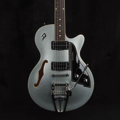 Duesenberg Starplayer TV in Silver Sparkle image 3