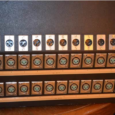 Neve Melbourn Console 1970s Vintage All Working image 8