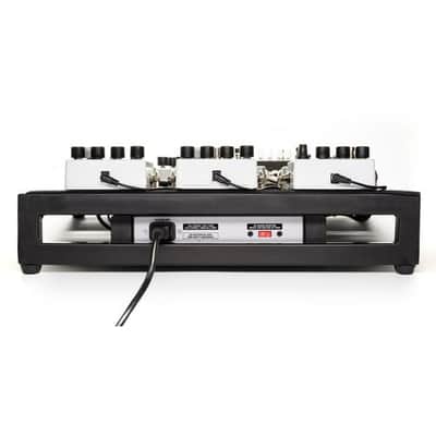 Electro-Harmonix MOP-10D Isolated Power Supply- Black image 10