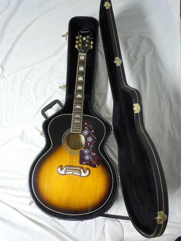 Epiphone EJ-200/VS Vintage Sunburst Acoustic Guitar in Excellent