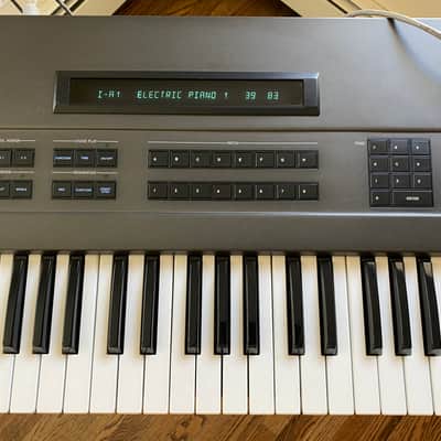 Roland Super JX-10 76-Key Polyphonic Synthesizer & Retroaktiv PG-800 programmer & Vecoven 3.23 & memory expansion & all tact switches replaced image 4