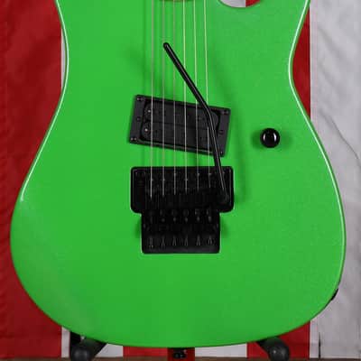B.C. Rich Gunslinger Retro II - Green Pearl image 2