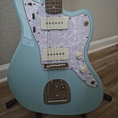 Squier Classic Vibe '60s Jazzmaster 2020 - Daphne Blue image 3