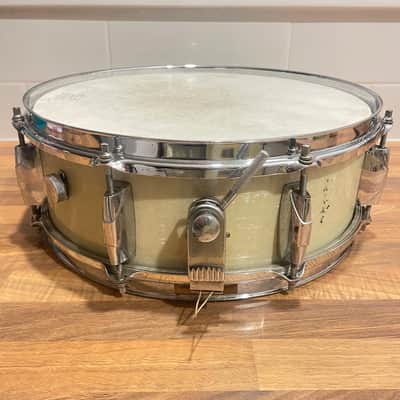 Yamaha Y-Badge 1970s 14x5" Vintage Snare Drum image 6