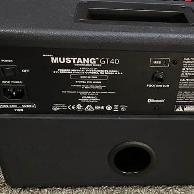 Fender Mustang GT 40 40-Watt 2x6.5" Modeling Guitar Combo image 7