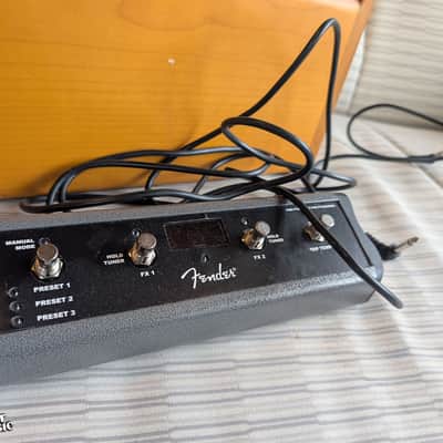Fender Acoustic 100, Combo Amp with MGT-4 Footswitch - Used image 5