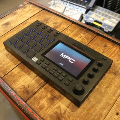 Akai MPC Live Standalone Sampler / Sequencer 2017 - 2020 - Black image 4