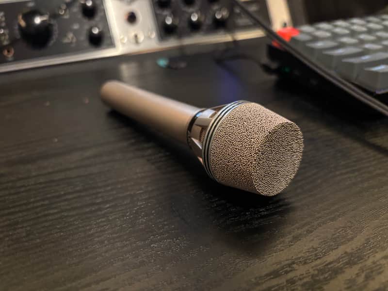 AKG D190ES Dynamic Microphone image 1