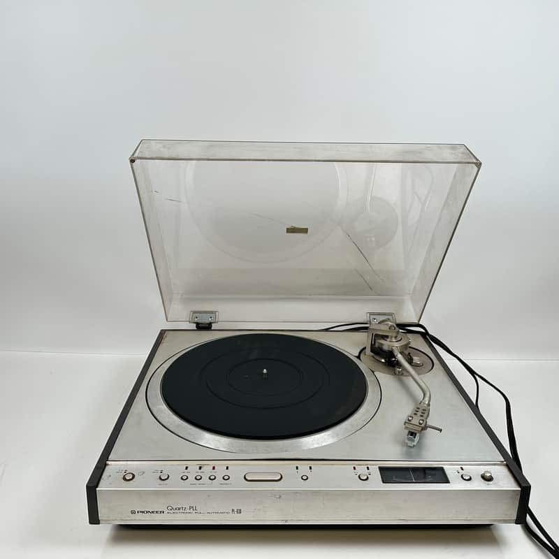Pioneer PL-630 Quartz-PLL Full Automatic Turntable image 1