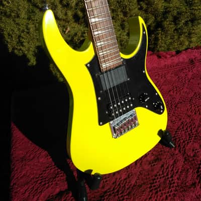 Ibanez GRGM51HP Mikro Sonic  Yellow image 11