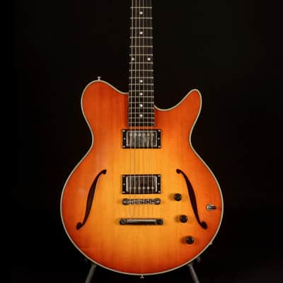 Eastman Romeo Gold Burst image 2