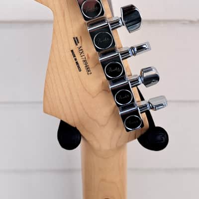 FENDER DUO-SONIC HS ELECTRIC GUITAR DAPHNE BLUE PAU FERRO FINGERBOARD - 2017 (USED) image 5
