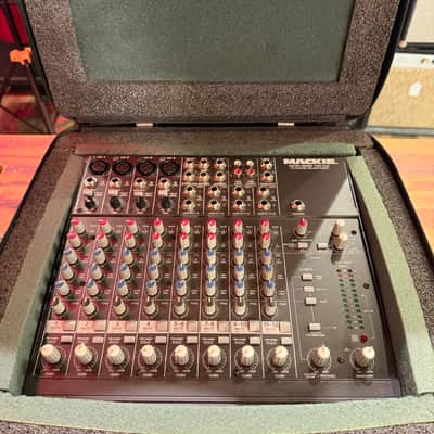 Mackie Micro Series 1202-VLZ 12-Channel Mic / Line Mixer 1997 - 2002 w/ Case image 5