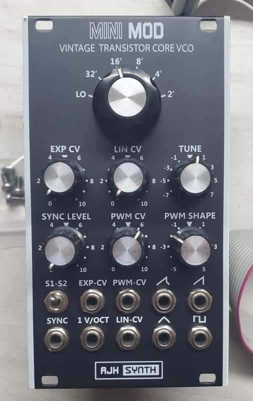 AJH Synth MiniMod Transistor Core VCO (Black) image 1