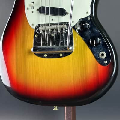 Vintage 1974 Fender Mustang 3 Color Sunburst w/OHSC TSU21018 image 5