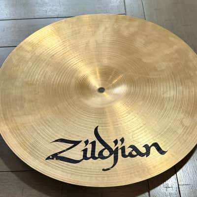 Zildjian 16" A Series Thin Crash Cymbal 1982 - 2012 - Traditional image 3