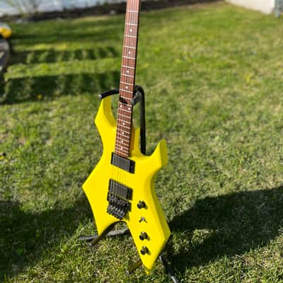 B.C. Rich Warlock USA 1987 - 1989 - Yellow image 4