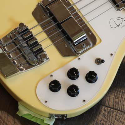 Case Queen! Rickenbacker 4001CS Chris Squire Electric Bass Signature White + OHSC image 5