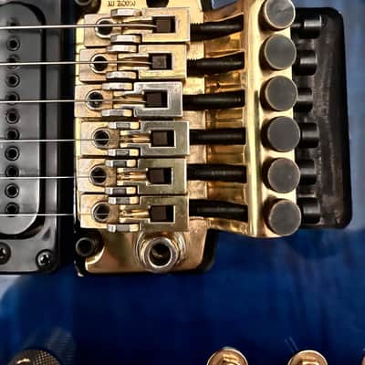 Carvin DC300 Reverse headstock 1990 - Sapphire blues LEFTY SUPER RARE DC300 image 13
