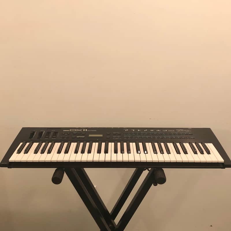 Yamaha DX11 Programmable Algorithm Synthesizer image 1