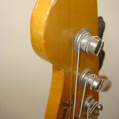 1995 Fender Jazz Bass Left-Handed 4-String Electric Bass Guitar, 3-Tone Sunburst w/ Case image 12