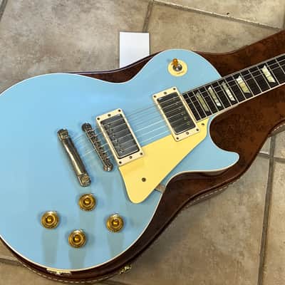 2025 Gibson Custom M2M 57 Reissue Les Paul Standard Chambered Frost Blue VOS image 4